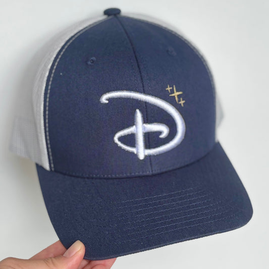 D hat